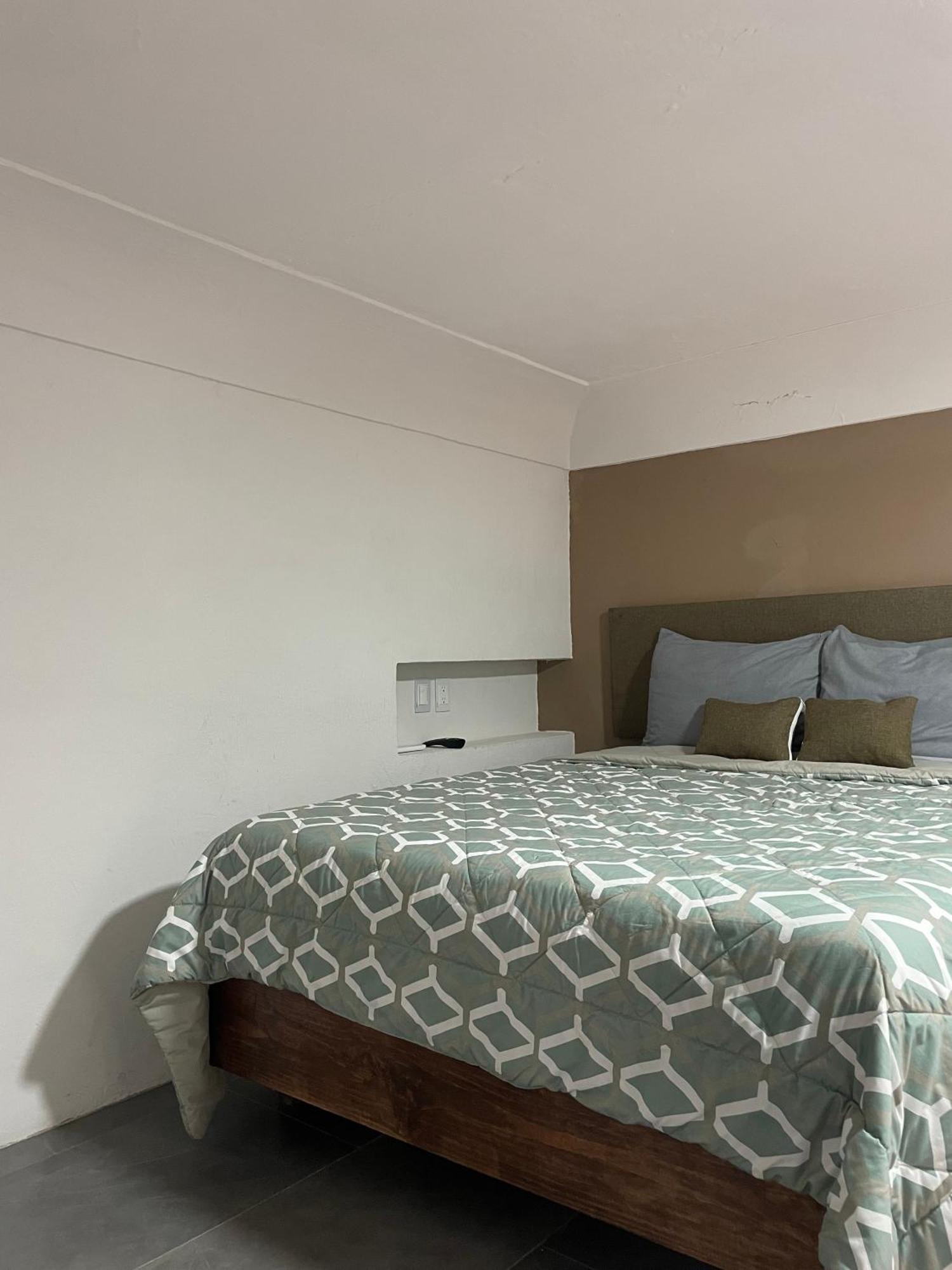 Hostel Quinta La Perla Guadalajara Zewnętrze zdjęcie